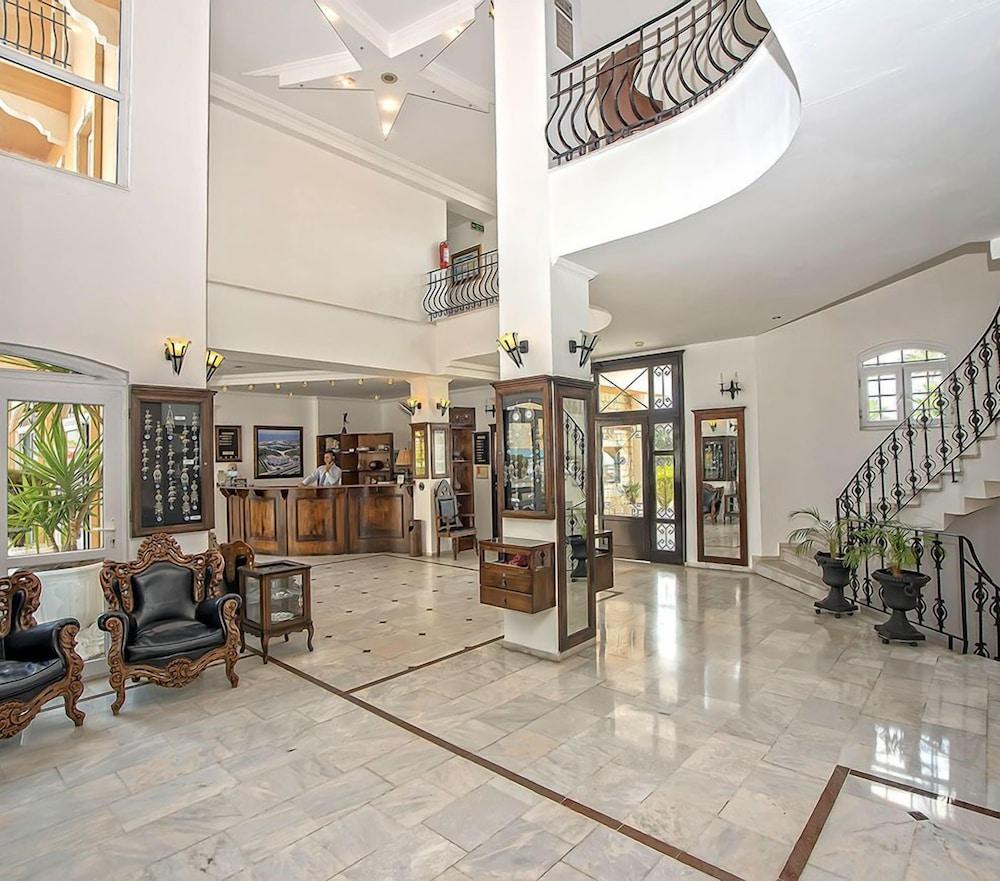 Hotel Sinatra Kemer Exterior photo